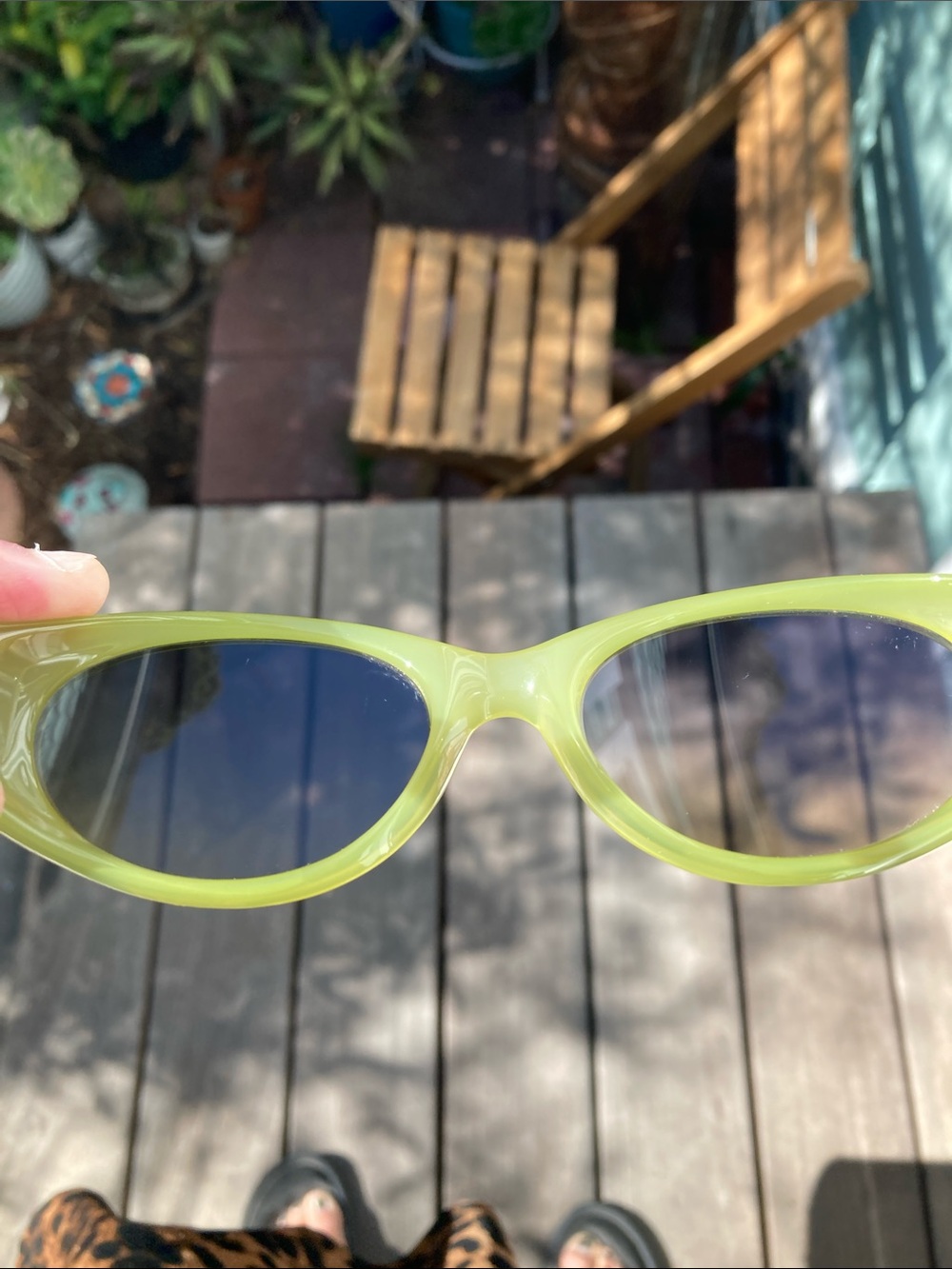 Fendi Translucent Green Oval Sunglasses - Picture 7 of 10